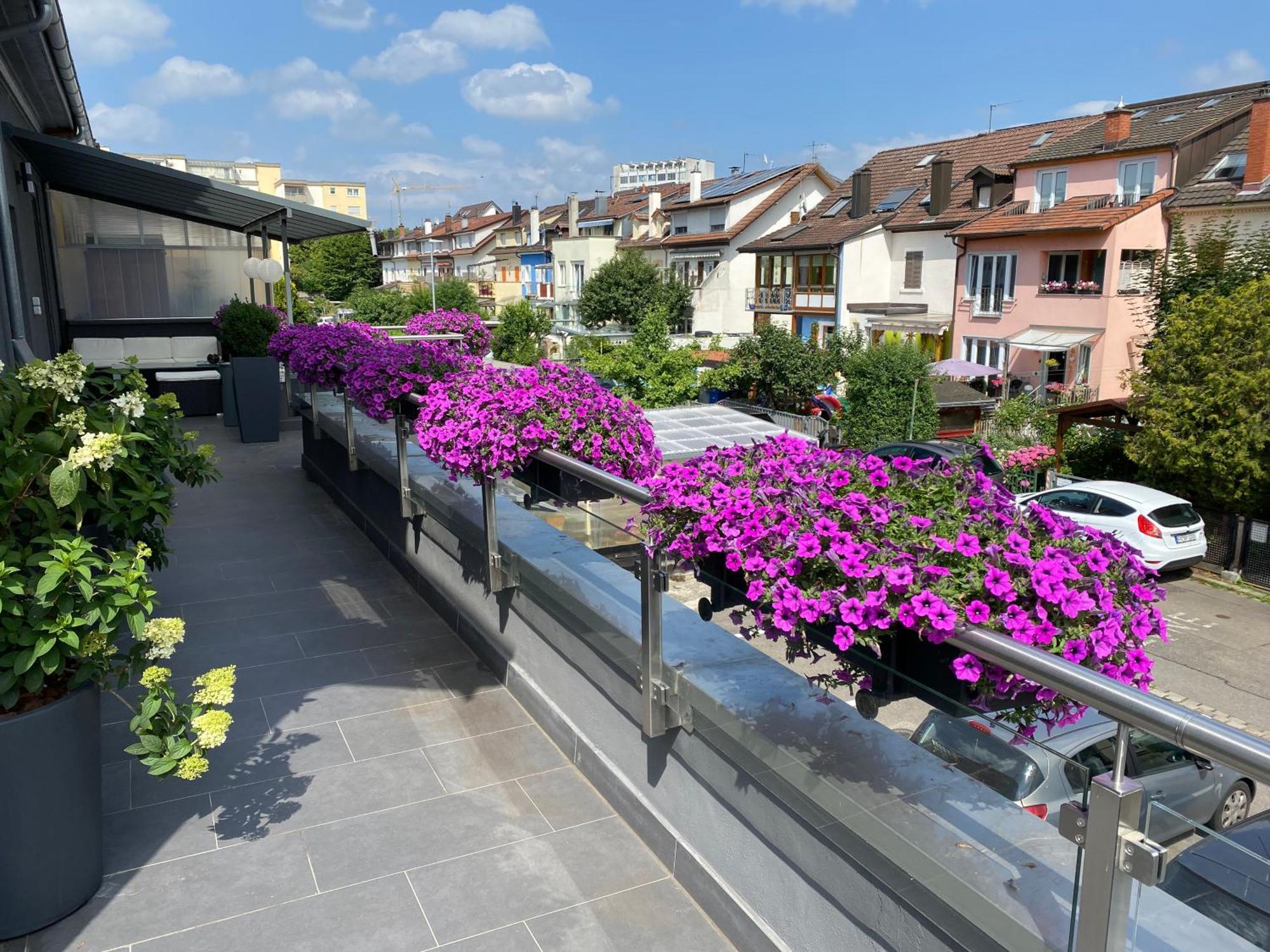 Guenstige Zimmer-Unterkunft Zimmer Mit Gemeinschaftsbad Lorrach Bagian luar foto